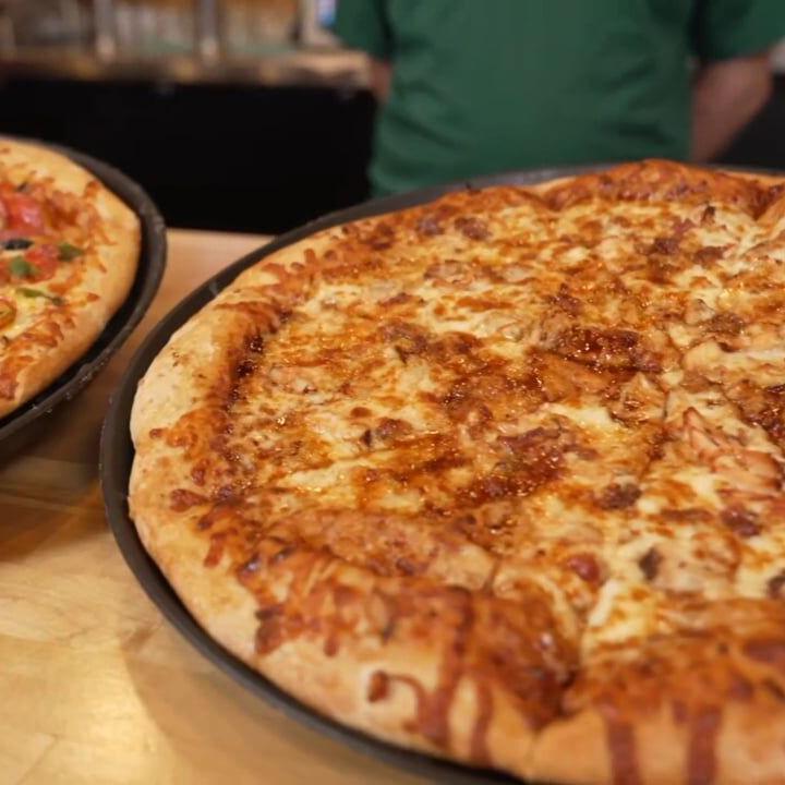 Be Our Guest at Hunter Station Pizza